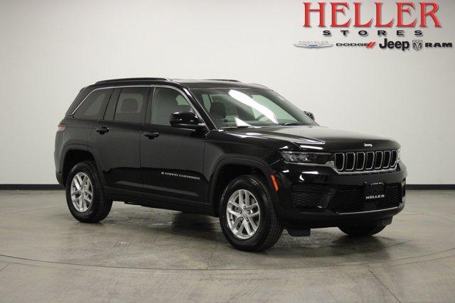 new 2026 Jeep Grand Cherokee car, priced at $45,305