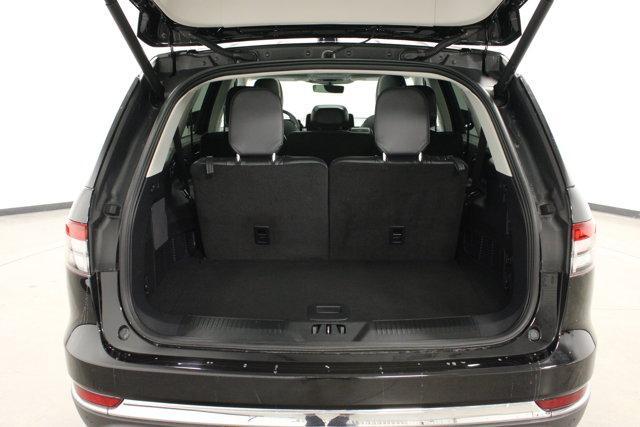 used 2025 Lincoln Aviator car, priced at $59,462