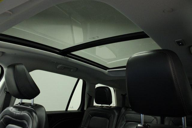 used 2025 Lincoln Aviator car, priced at $58,375