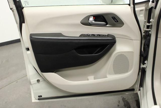 used 2021 Chrysler Pacifica car, priced at $16,962