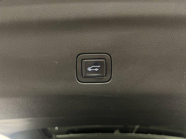 used 2024 GMC Yukon XL car, priced at $70,962