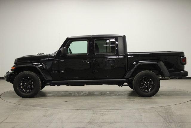 new 2023 Jeep Gladiator car, priced at $55,642