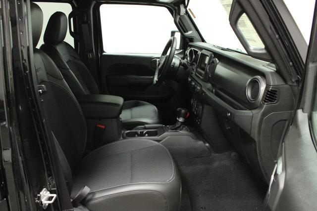 new 2023 Jeep Gladiator car, priced at $55,642