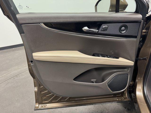 used 2022 Lincoln Nautilus car, priced at $28,962