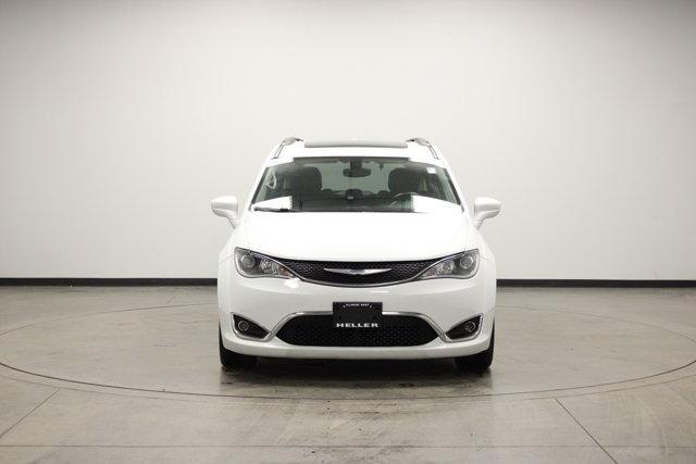 used 2018 Chrysler Pacifica car, priced at $9,962
