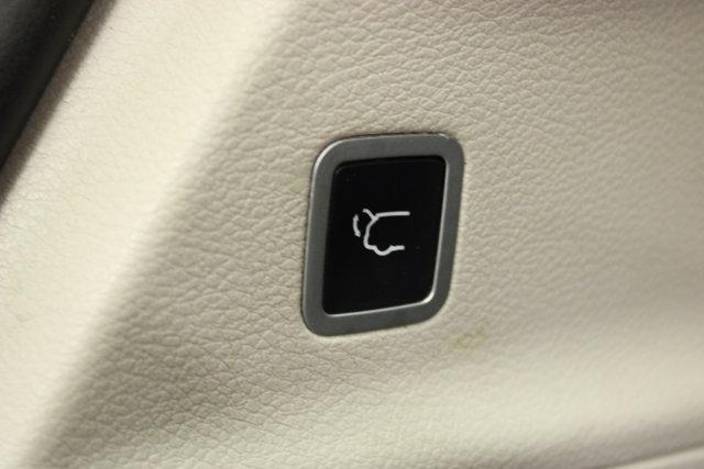 used 2018 Chrysler Pacifica car, priced at $9,962