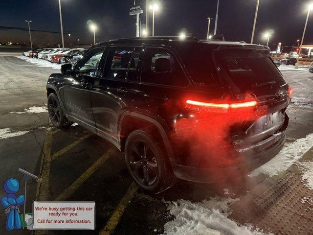 used 2025 Jeep Grand Cherokee car, priced at $37,962