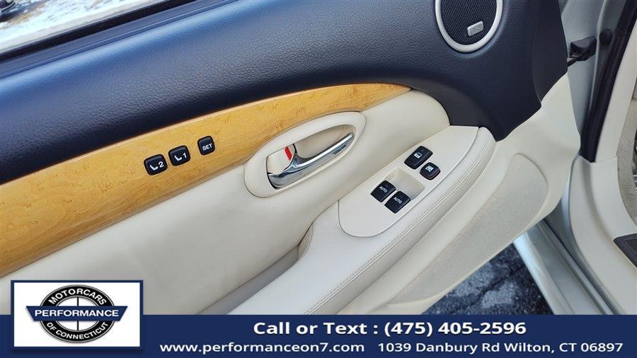 used 2002 Lexus SC 430 car, priced at $18,995