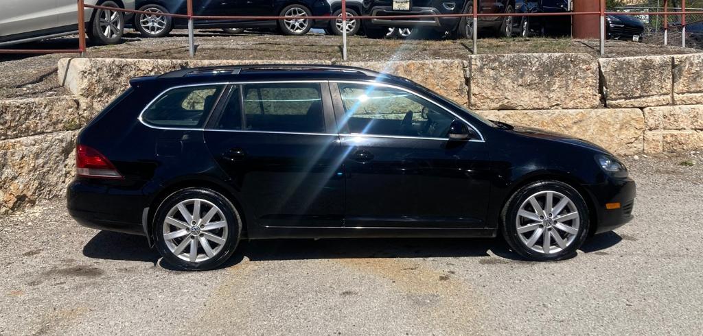 used 2013 Volkswagen Jetta SportWagen car, priced at $9,495