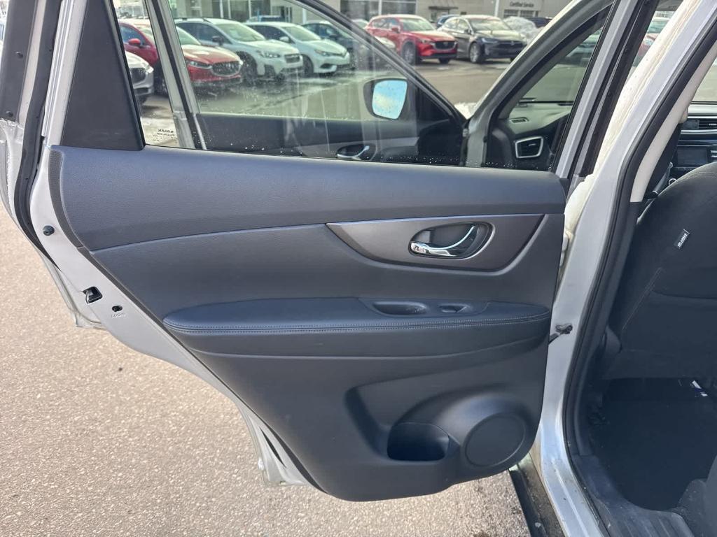 used 2016 Nissan Rogue car, priced at $9,597