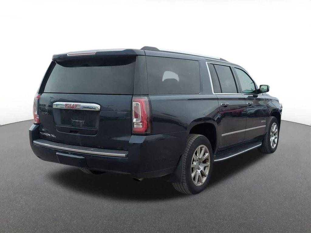 used 2019 GMC Yukon XL car, priced at $17,997