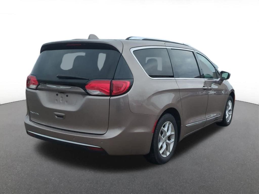 used 2018 Chrysler Pacifica car, priced at $13,997