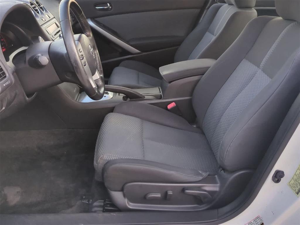 used 2008 Nissan Altima car, priced at $3,000