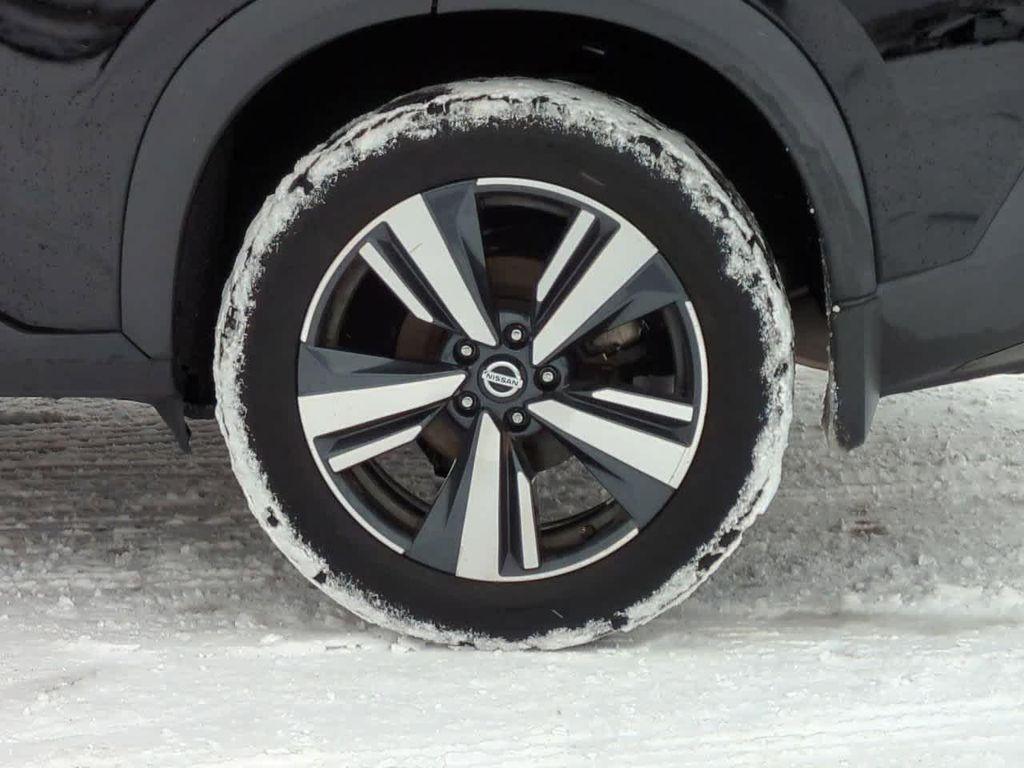 used 2021 Nissan Rogue car, priced at $17,997