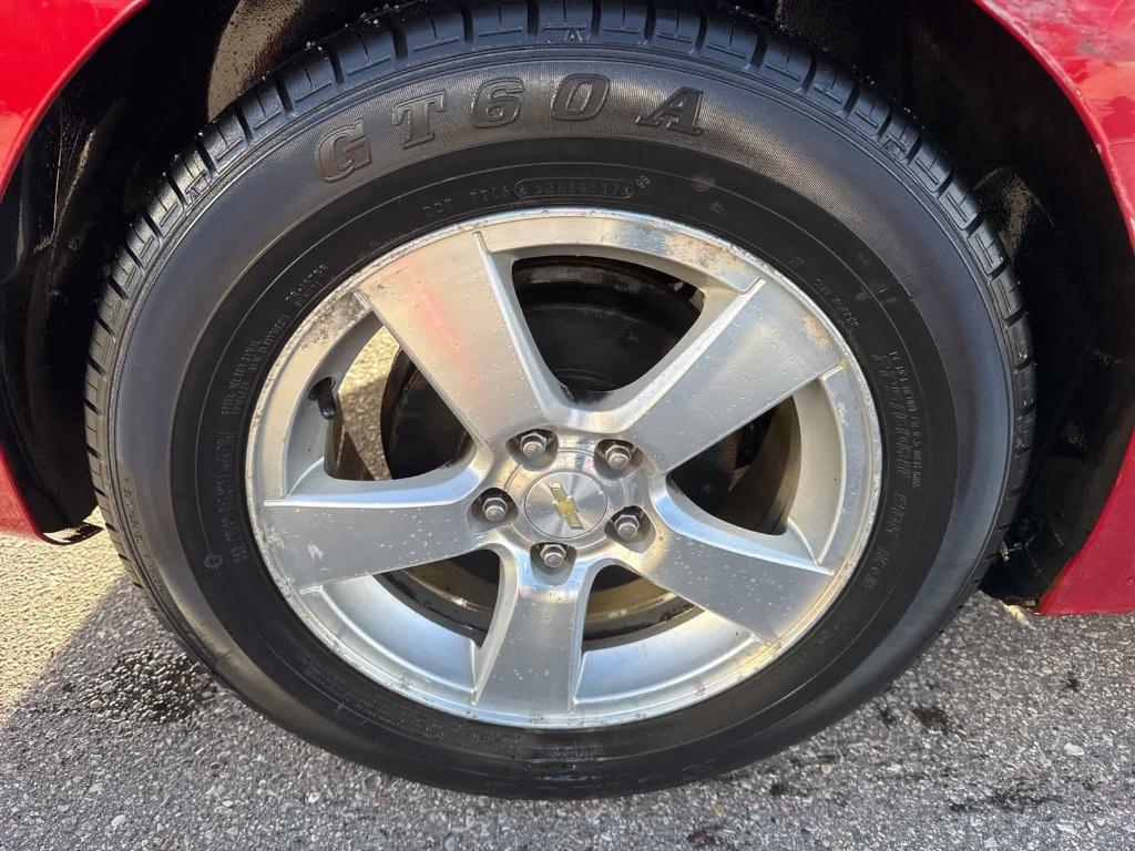 used 2013 Chevrolet Cruze car, priced at $4,000