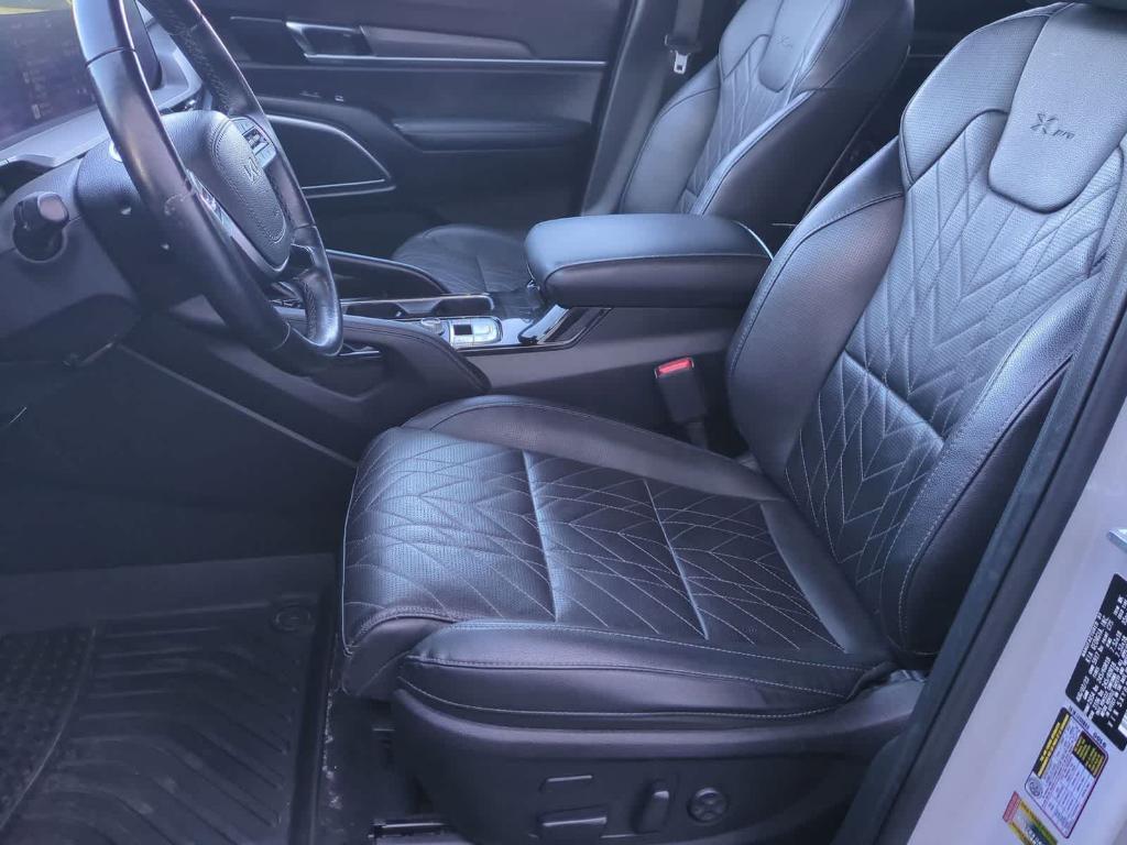 used 2024 Kia Telluride car, priced at $39,177