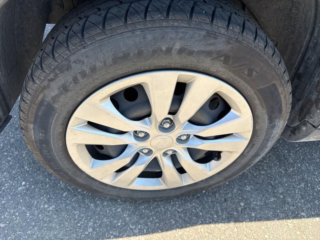 used 2021 Kia Soul car, priced at $13,375