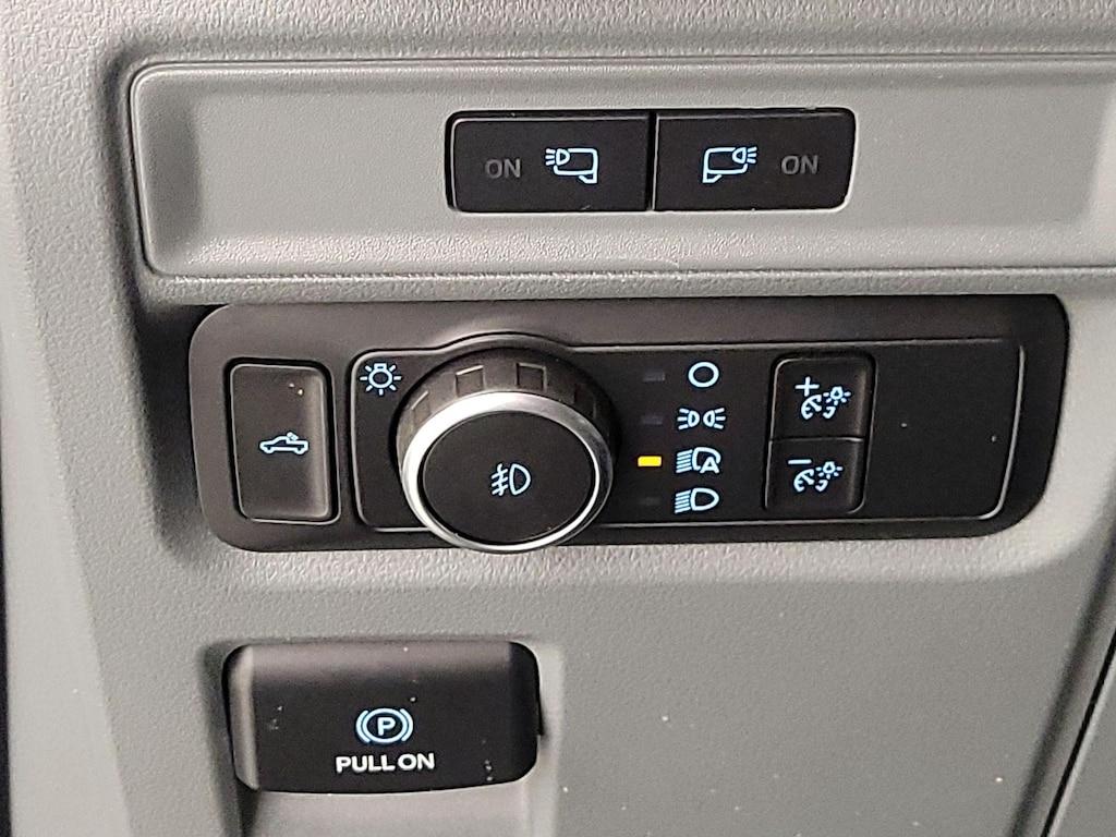 used 2021 Ford F-150 car, priced at $30,998