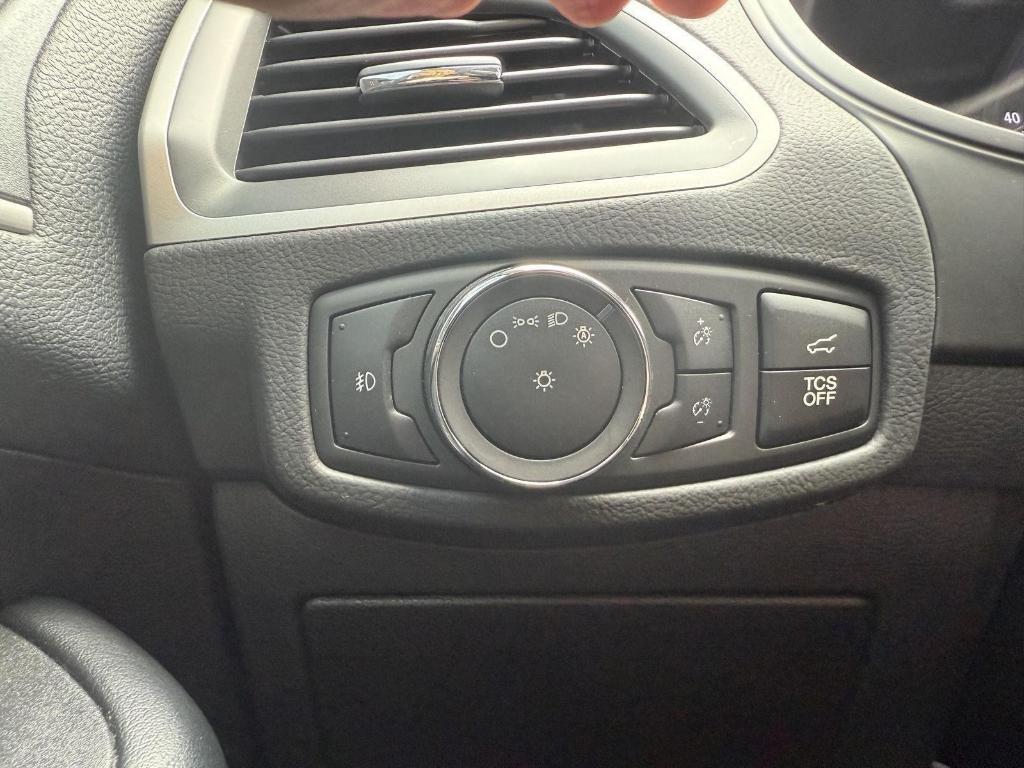 used 2022 Ford Edge car, priced at $28,564