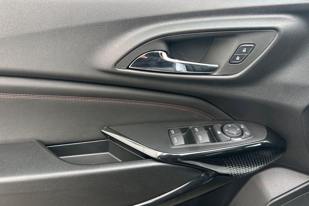 new 2026 Chevrolet Trax car, priced at $25,895