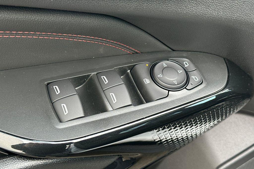 new 2026 Chevrolet Trax car, priced at $25,895