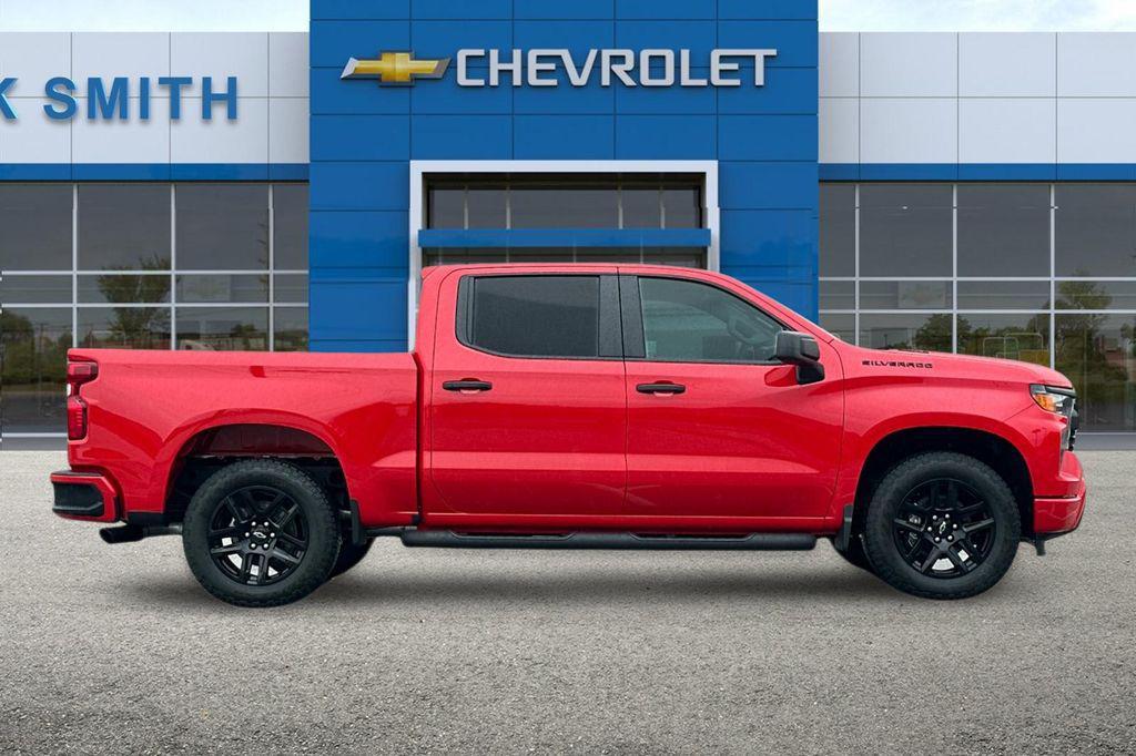 new 2026 Chevrolet Silverado 1500 car, priced at $42,180
