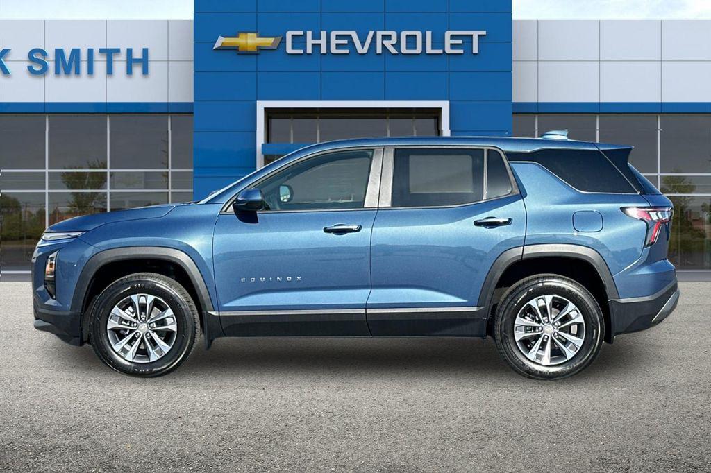 new 2026 Chevrolet Equinox car, priced at $33,495