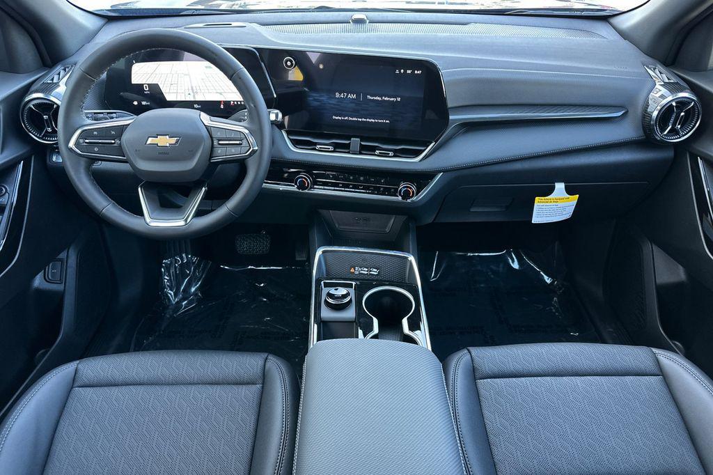 new 2026 Chevrolet Equinox car, priced at $33,495