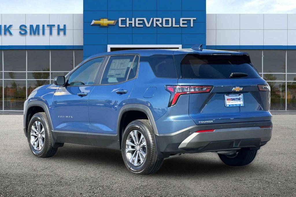 new 2026 Chevrolet Equinox car, priced at $33,495