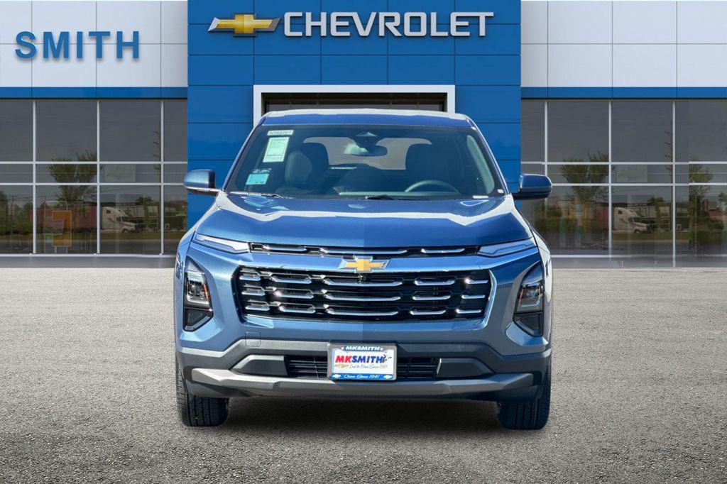 new 2026 Chevrolet Equinox car, priced at $33,495