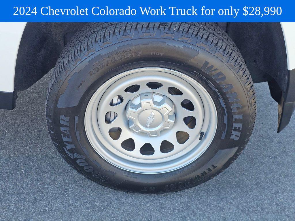 used 2024 Chevrolet Colorado car, priced at $29,075
