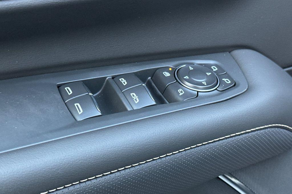 new 2026 Chevrolet Suburban car, priced at $98,970