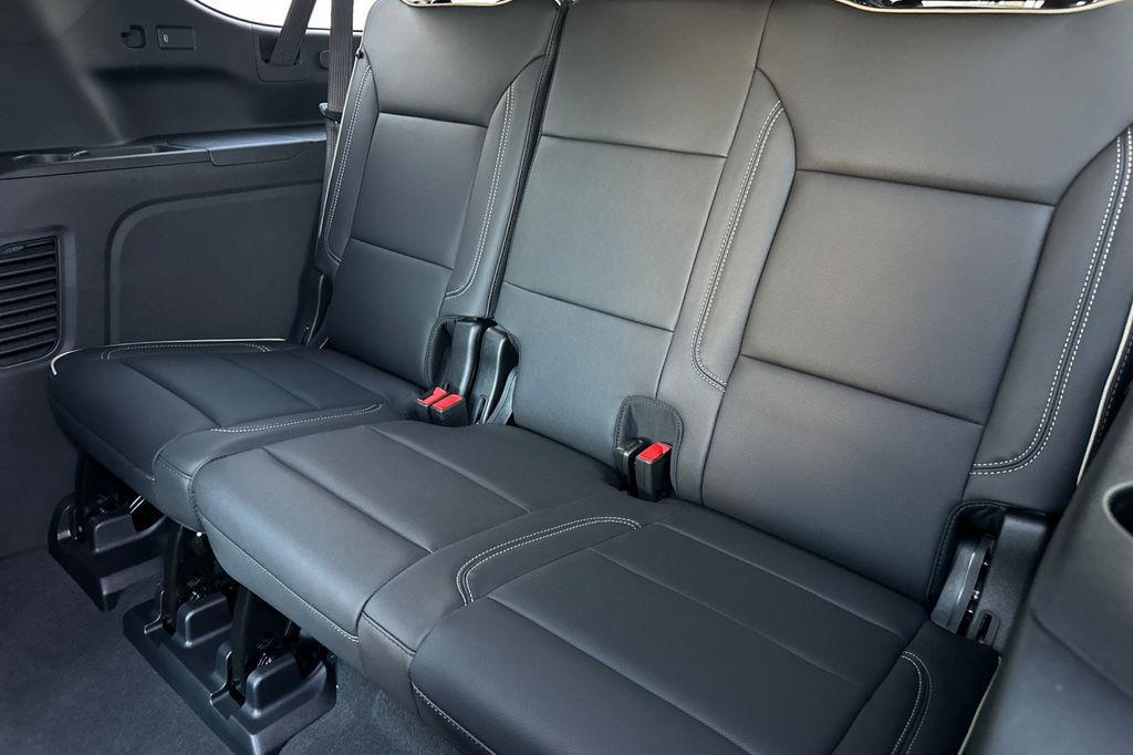 new 2026 Chevrolet Suburban car, priced at $98,970