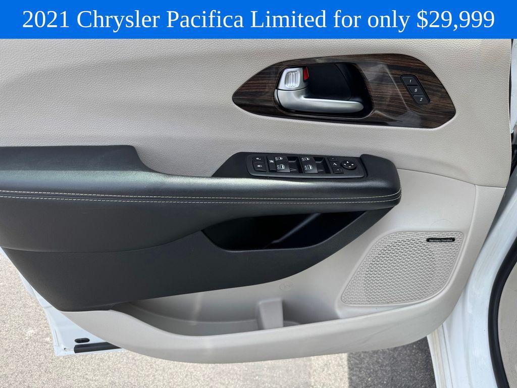 used 2021 Chrysler Pacifica car, priced at $29,999