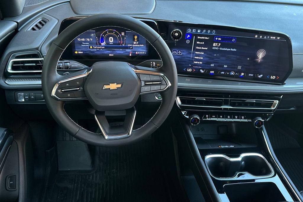 new 2026 Chevrolet Traverse car, priced at $45,829