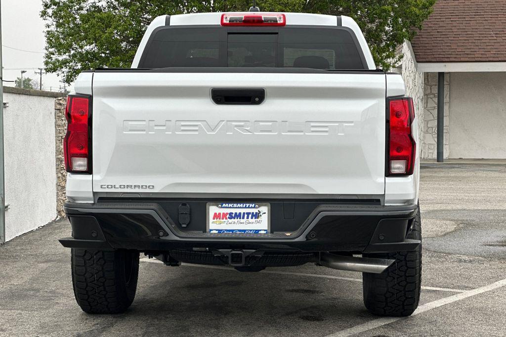 new 2025 Chevrolet Colorado car, priced at $34,055