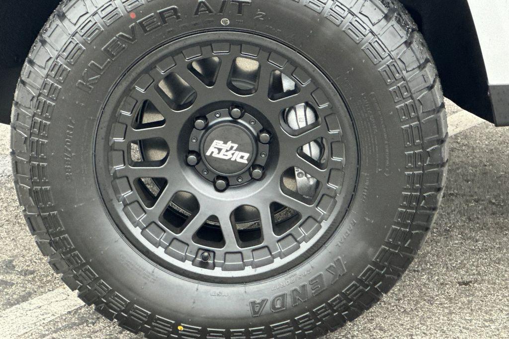 new 2025 Chevrolet Colorado car, priced at $34,055