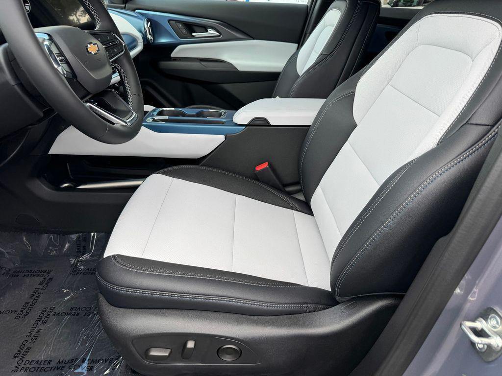 new 2026 Chevrolet Equinox EV car, priced at $35,840