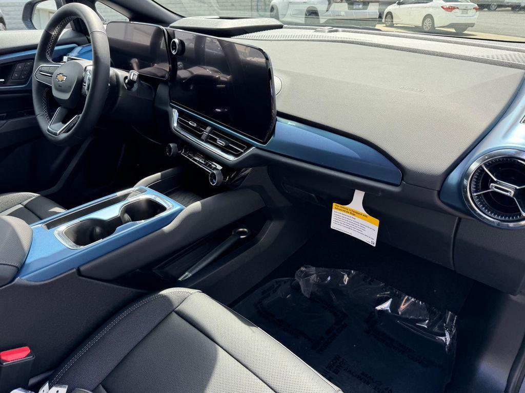 new 2026 Chevrolet Equinox EV car, priced at $38,445