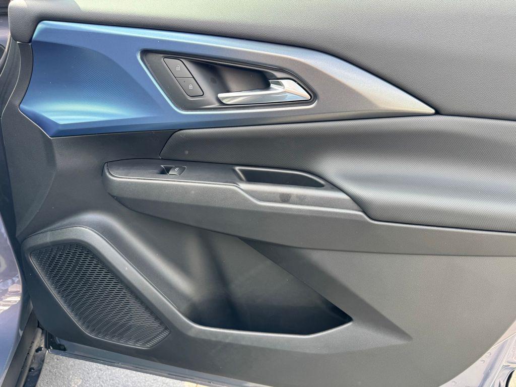 new 2026 Chevrolet Equinox EV car, priced at $38,445