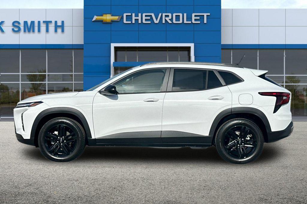 new 2026 Chevrolet Trax car, priced at $25,925