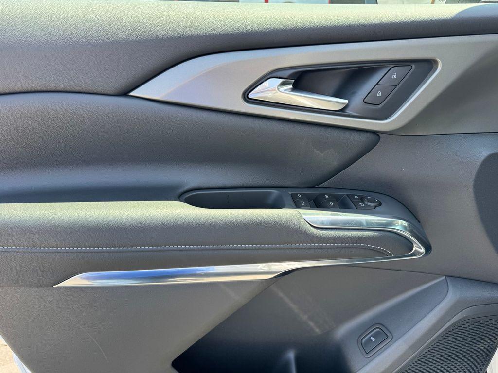 new 2026 Chevrolet Traverse car, priced at $40,795