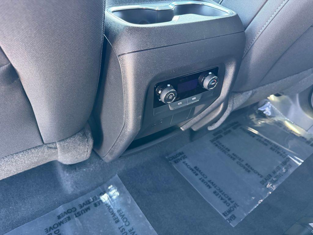 new 2026 Chevrolet Traverse car, priced at $40,795