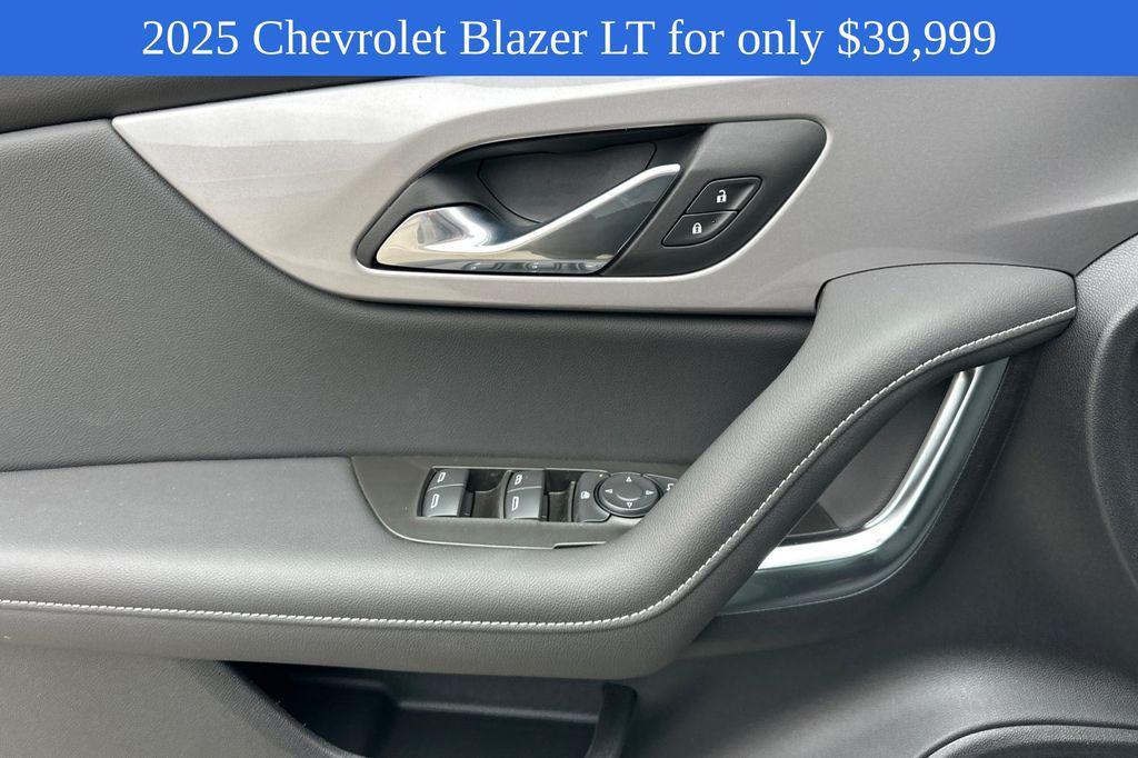 used 2025 Chevrolet Blazer car, priced at $39,999