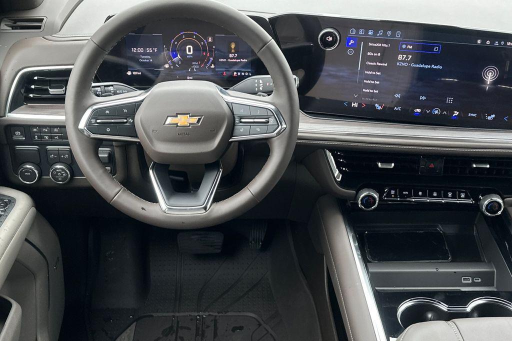 new 2026 Chevrolet Suburban car, priced at $76,255