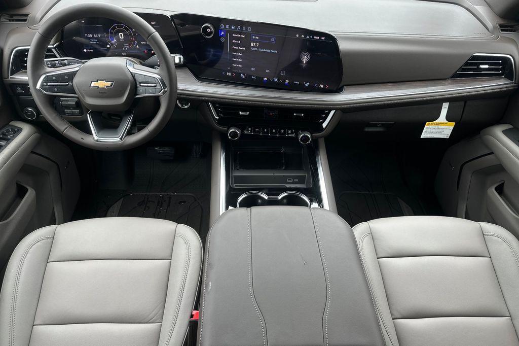new 2026 Chevrolet Suburban car, priced at $76,255