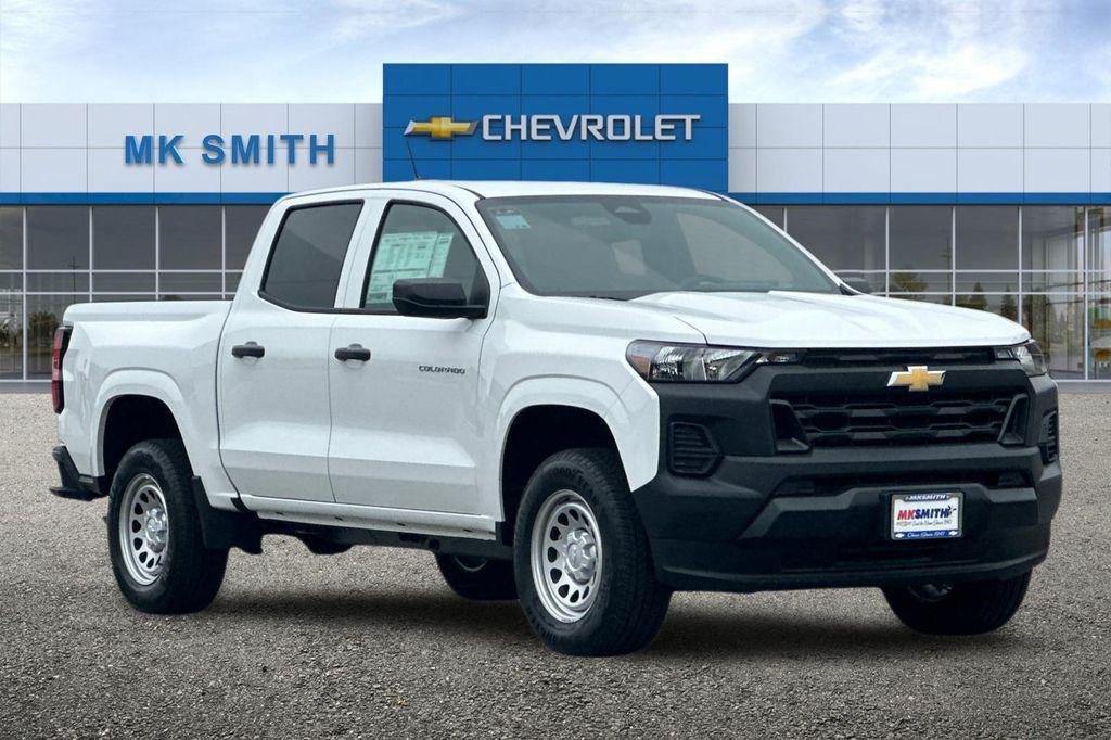 new 2025 Chevrolet Colorado car, priced at $29,595