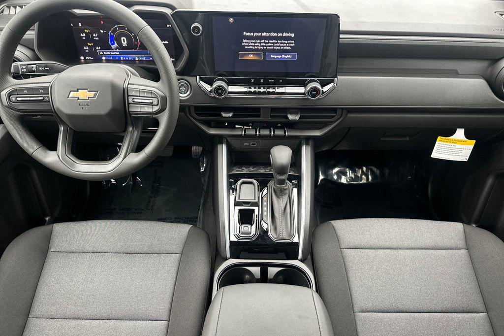 new 2025 Chevrolet Colorado car, priced at $29,595