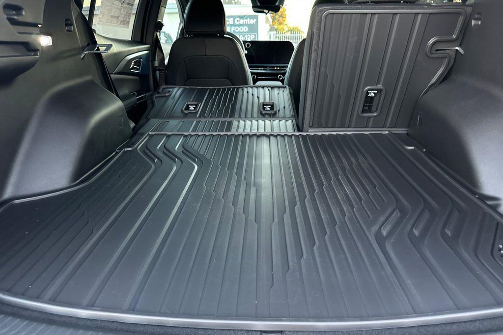 new 2026 Chevrolet Equinox EV car, priced at $40,340