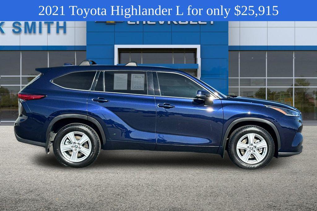 used 2021 Toyota Highlander car, priced at $25,915